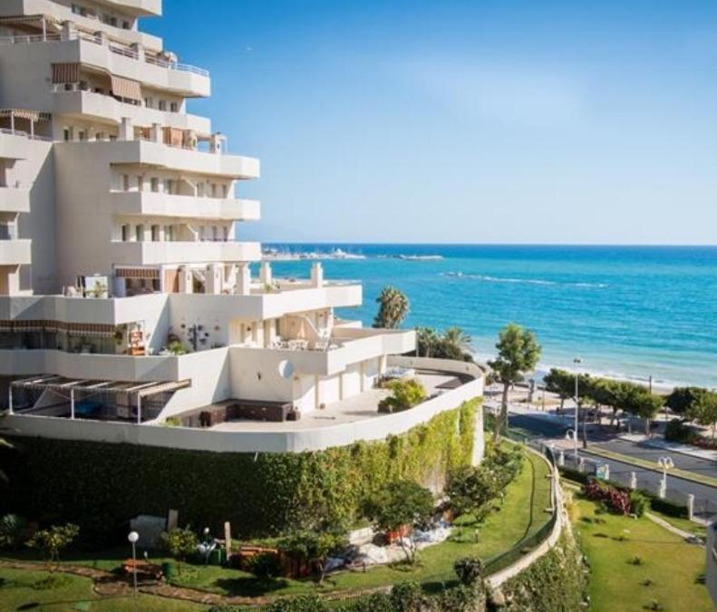 Estudio Benalbeach New Benalmadena Luaran gambar